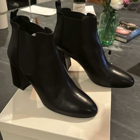 K. Spin Chelsea Block Heel Boots - Picture 1 of 8